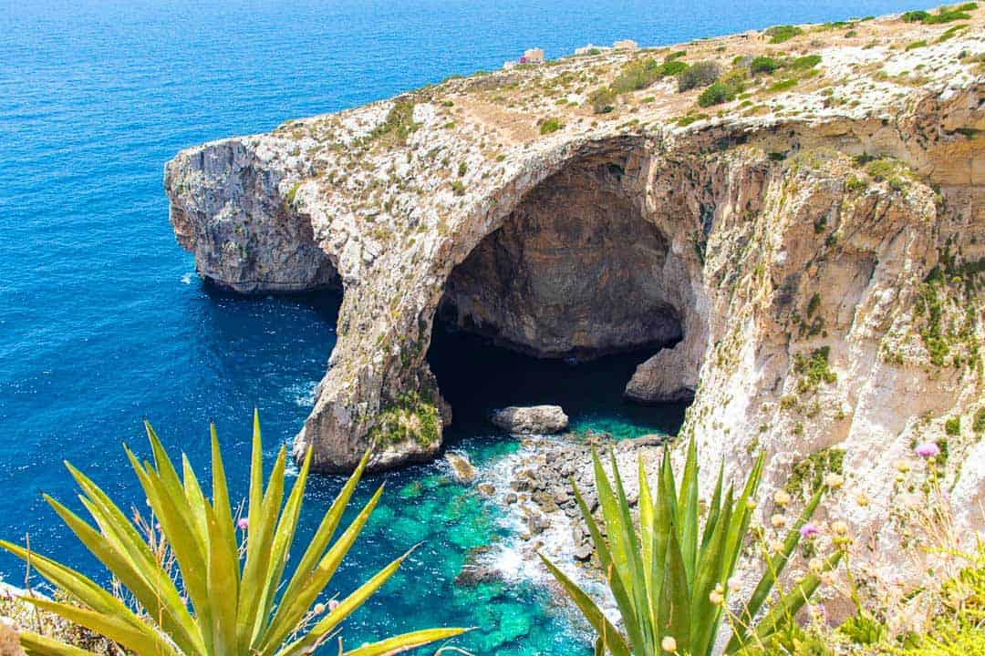 Blue Grotto 2.5hrs self drive tour 